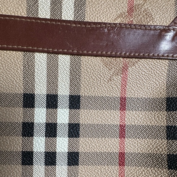 **AUTHENTIC** Burberry Haymarket Check Crossbody Bag - Vintage - Picture 10 of 10